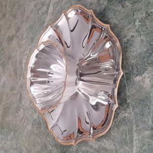 Oneida serving dish
